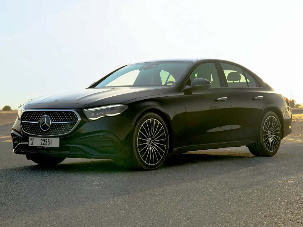 Mercedes E 300 2024 #1