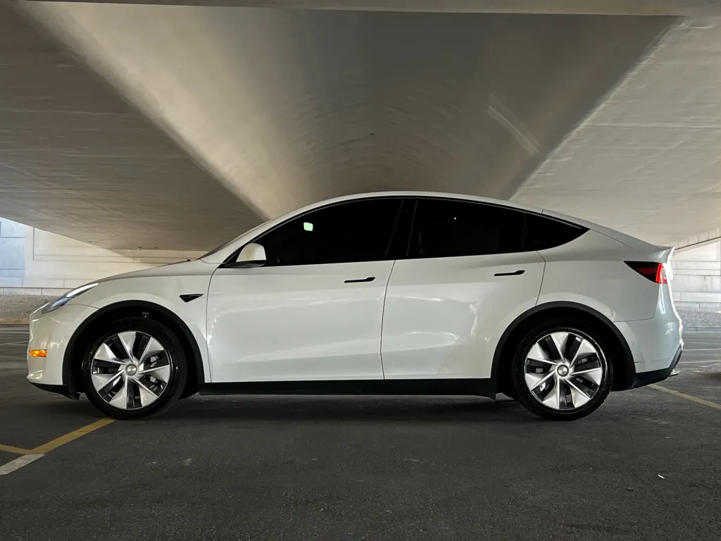 Tesla Model Y 2022 #8
