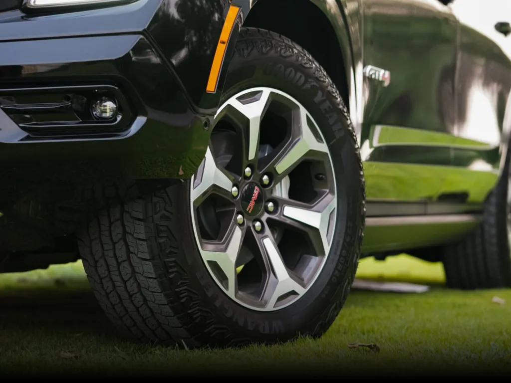 GMC Yukon 2025 #2