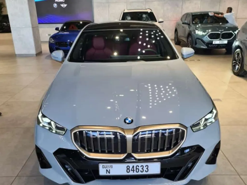 BMW 520i 2024 #1
