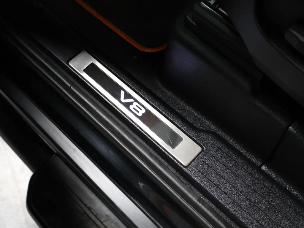 Land Rover DEFENDER 90 V8 URBAN 2022 #5