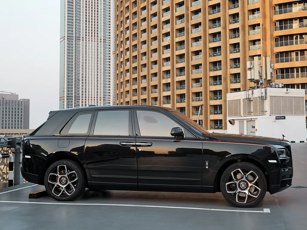 Rolls Royce Cullinan Black Badge 2026 #9
