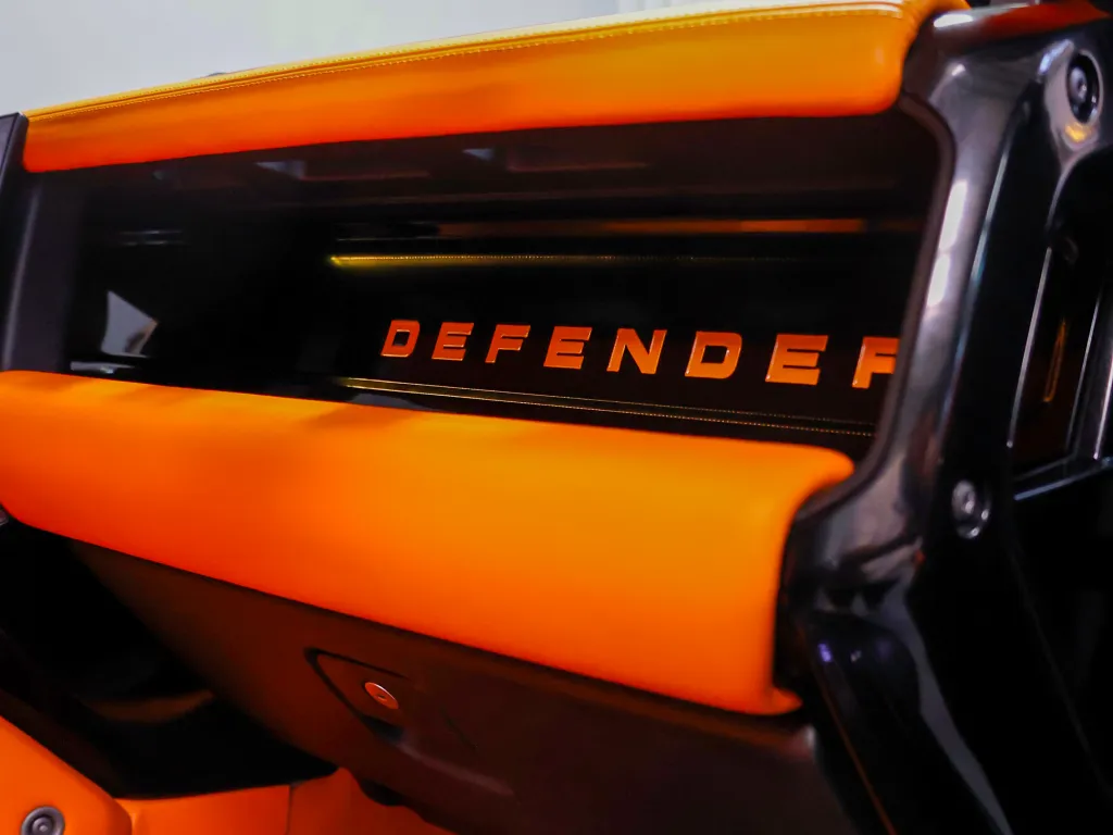 Land Rover DEFENDER 90 V8 URBAN 2022 #11
