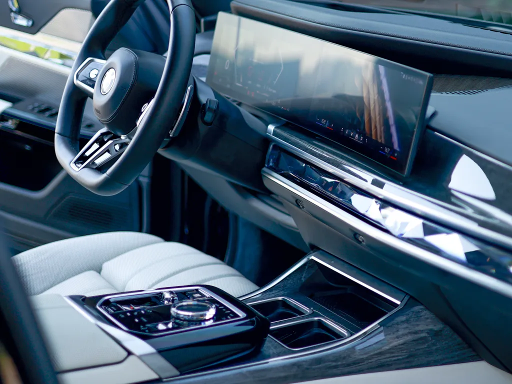 BMW 735i 2023 #4