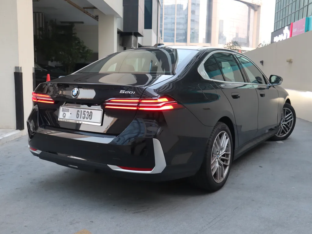 BMW 520i 2026 #1