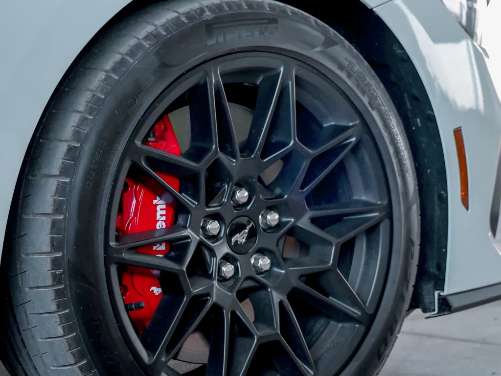 Ford MUSTANG Coupe 2024 #8