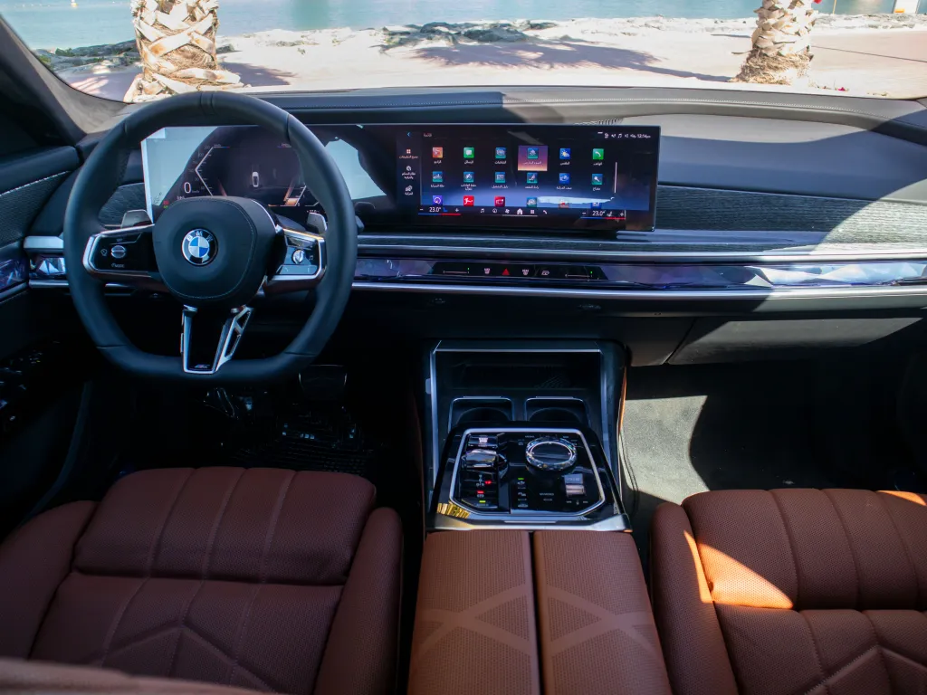 BMW 735i 2024 #2