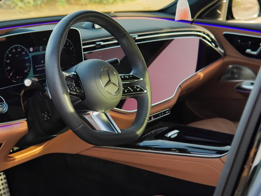 Mercedes E 300 2024 #2