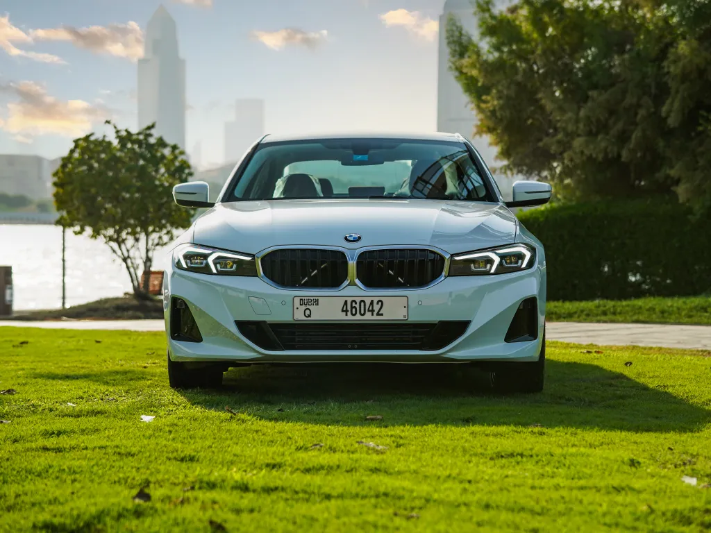 BMW 318 2026 #2