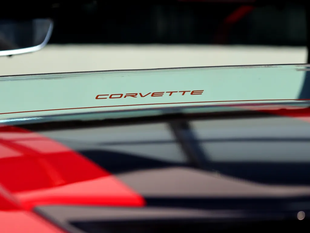 Chevrolet Сorvette 2024 #2
