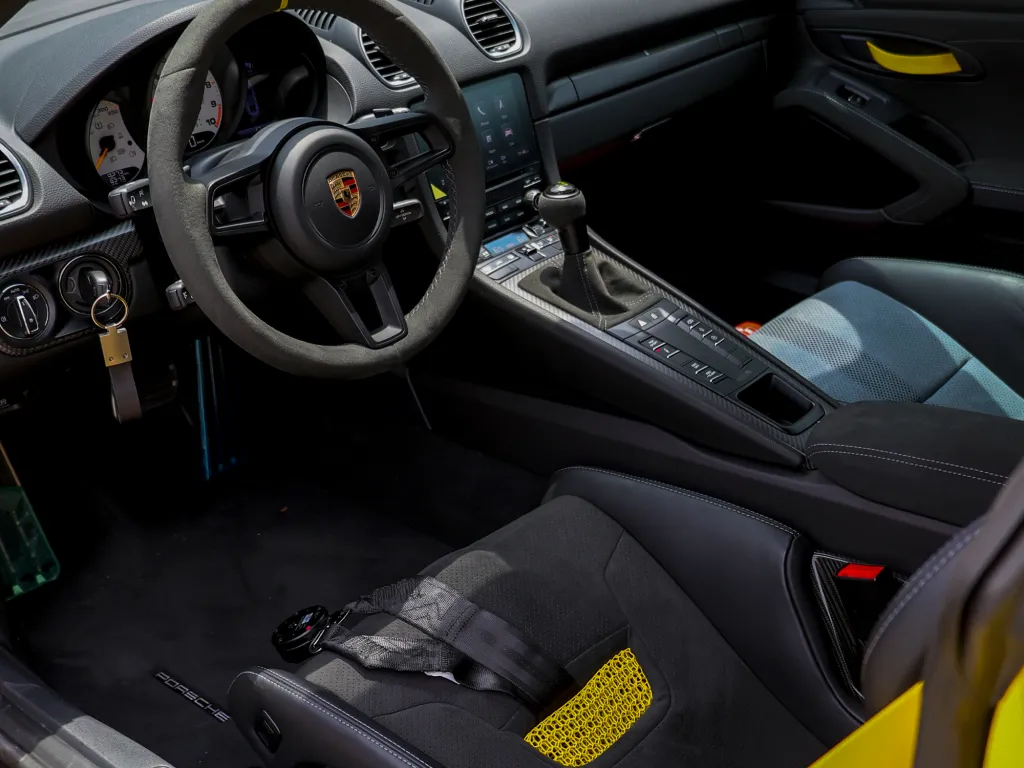 Porsche GT4 RS 2023 #6