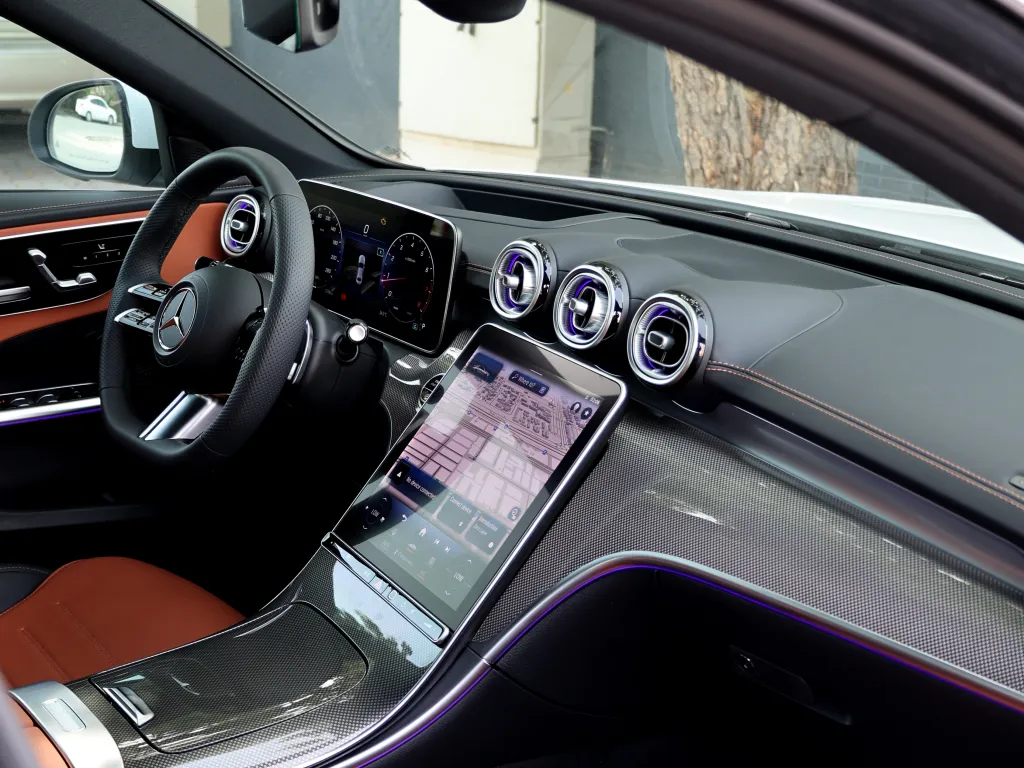Mercedes C200 2024 #8