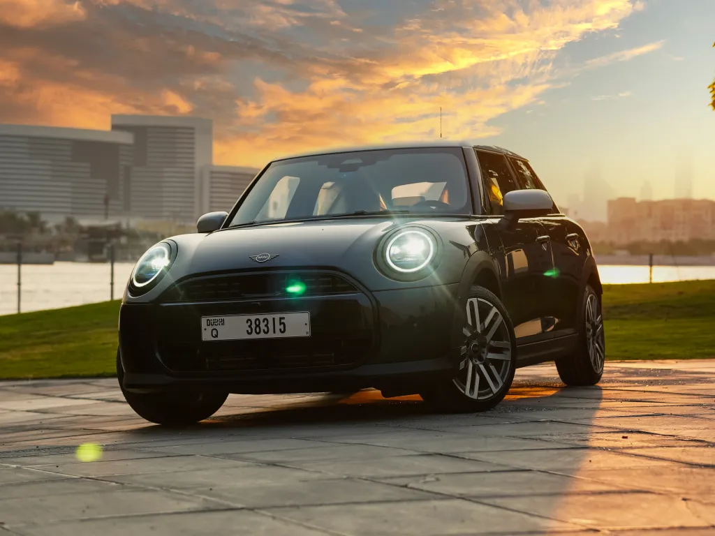 MINI Cooper 2025 #1
