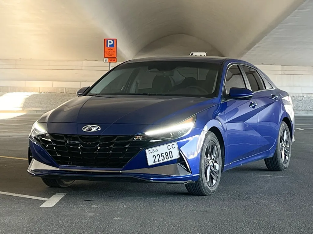 Hyundai Elantra 2021 #1