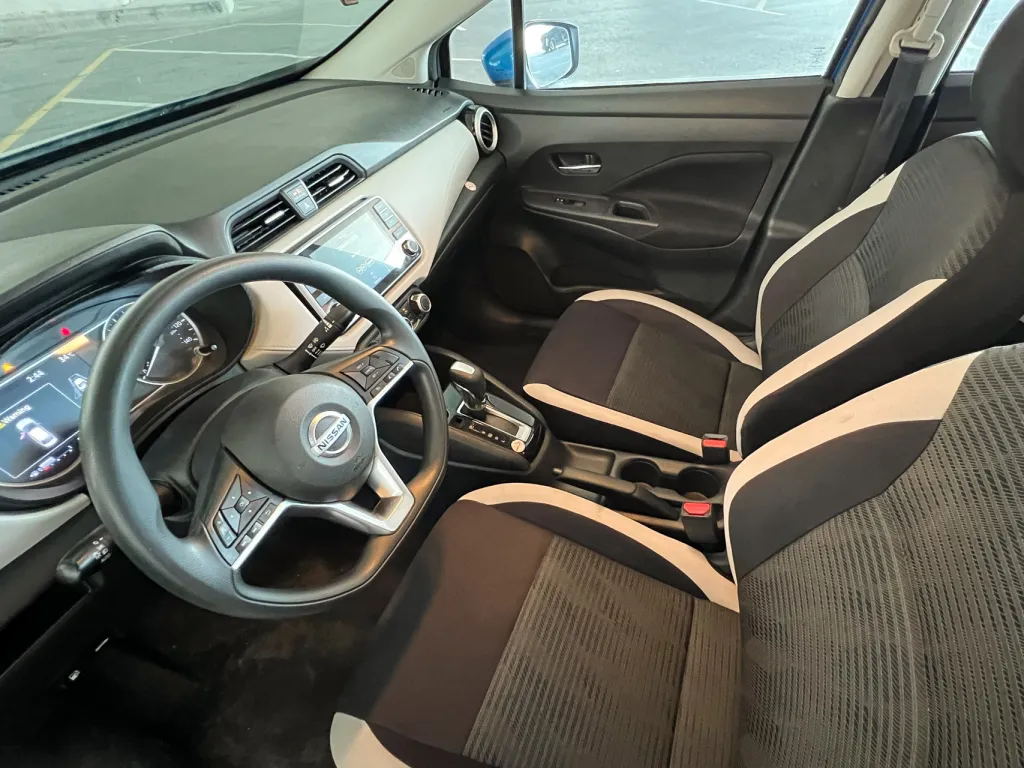 Nissan Versa 2021 #11