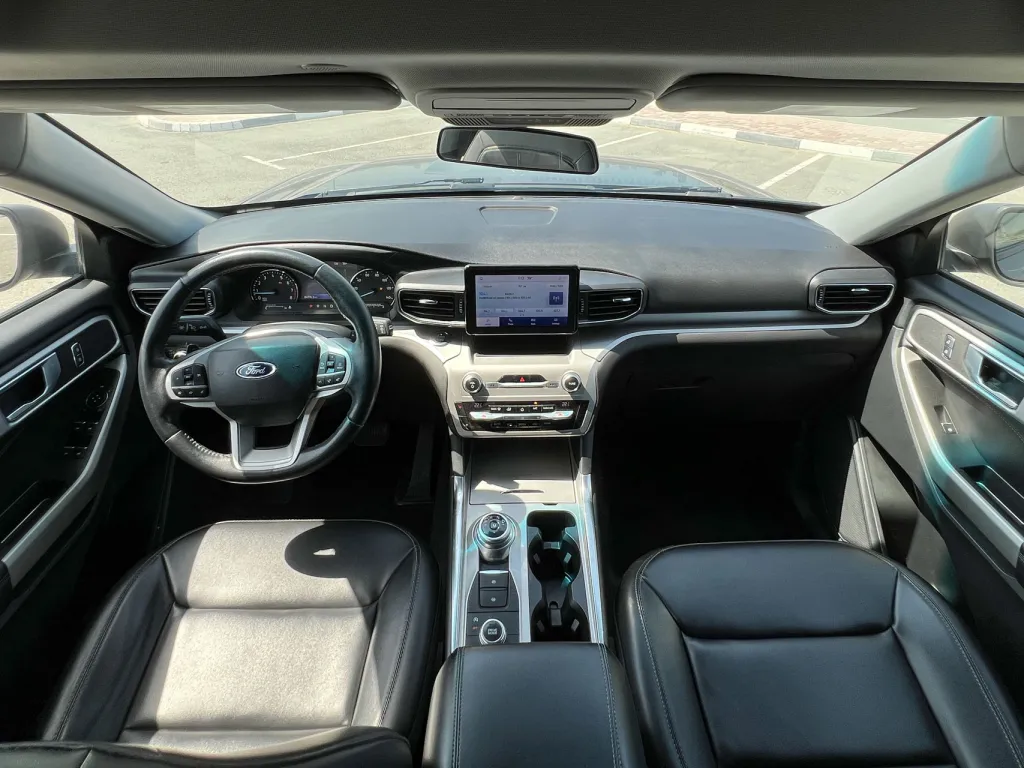 Ford Explorer 2021 #9