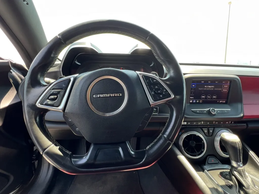 Chevrolet Camaro 2020 #11