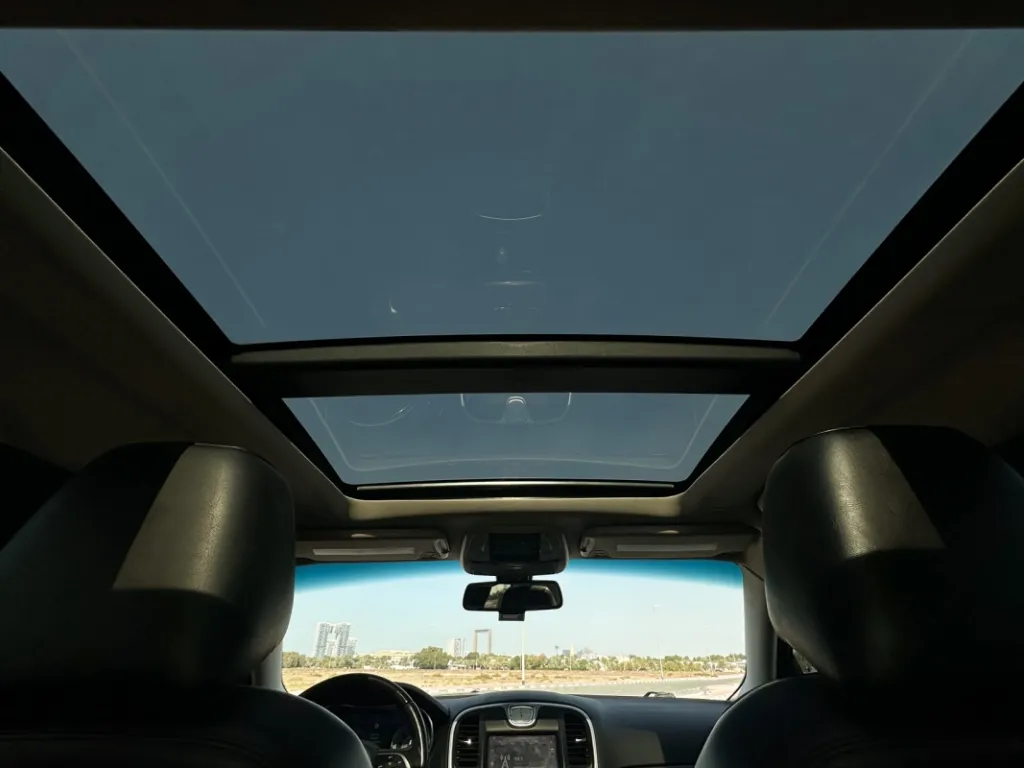 Chrysler 300C 2020 #8