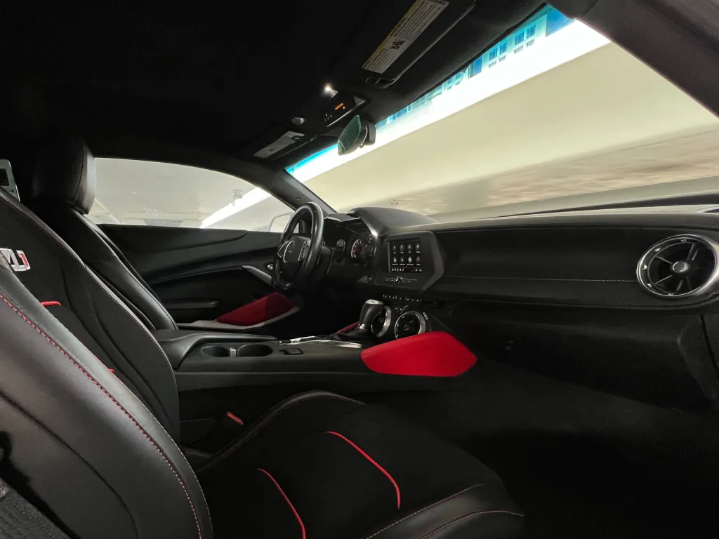 Chevrolet Camaro 2021 #12