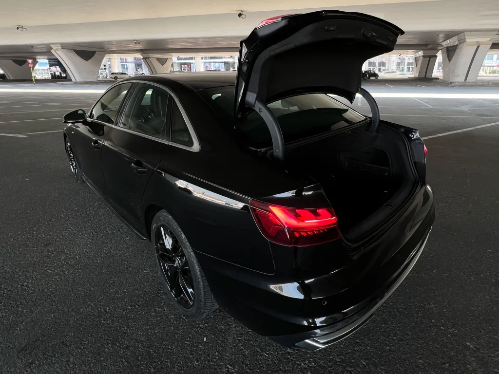 Audi A4 2022 #8