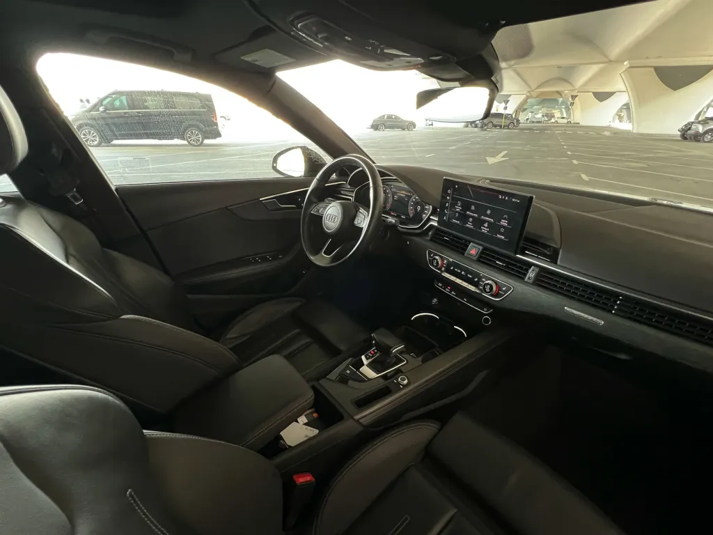 Audi A4 2022 #13