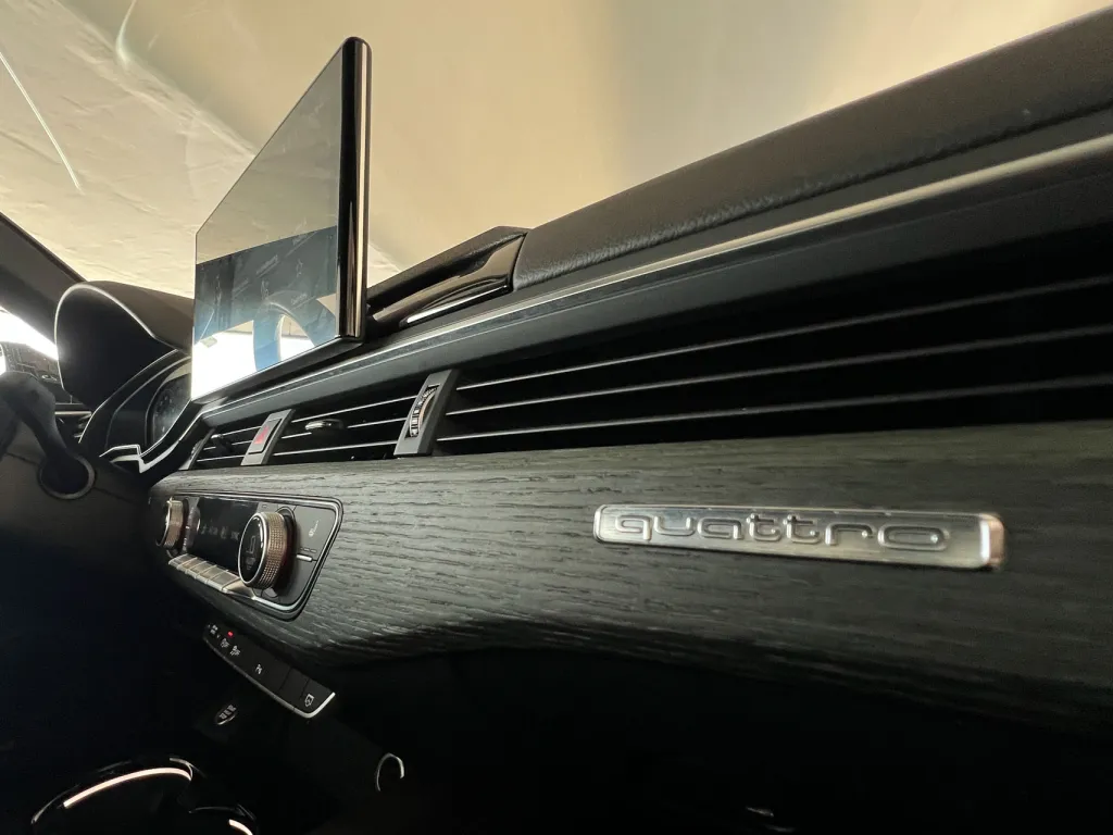 Audi A4 2022 #15