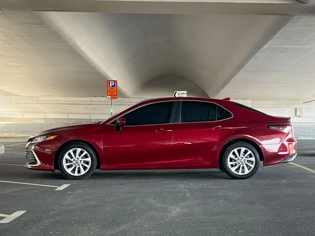 Toyota Camry 2021 #8