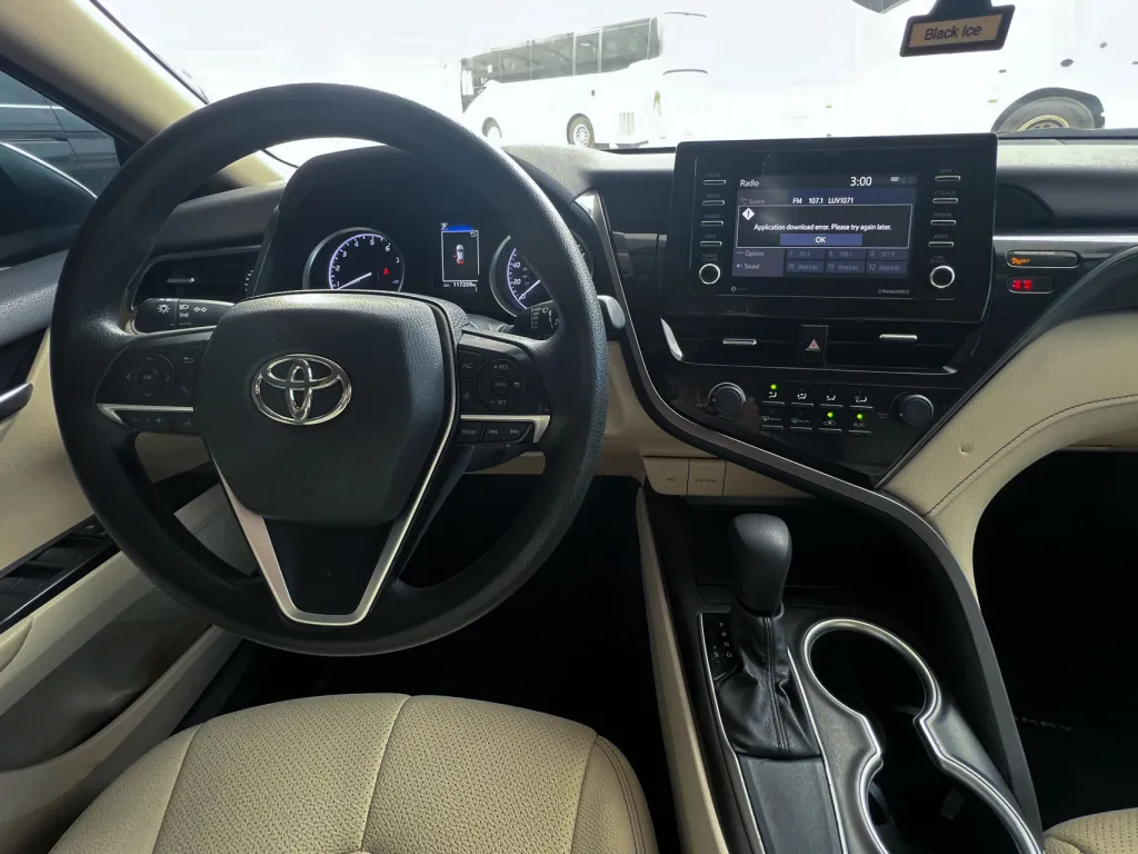Toyota Camry 2021 #11