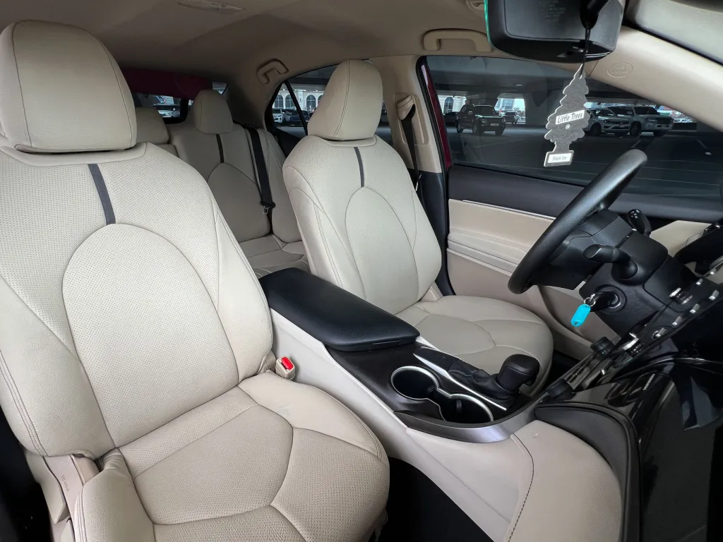 Toyota Camry 2021 #13