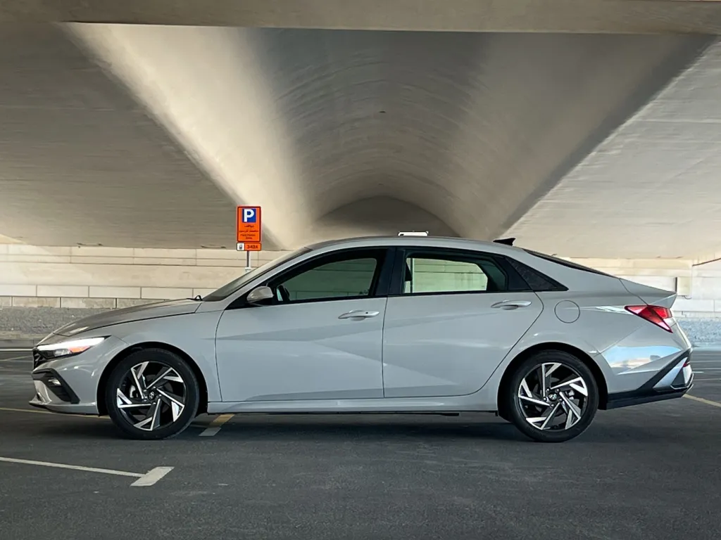 Hyundai Elantra 2024 #8