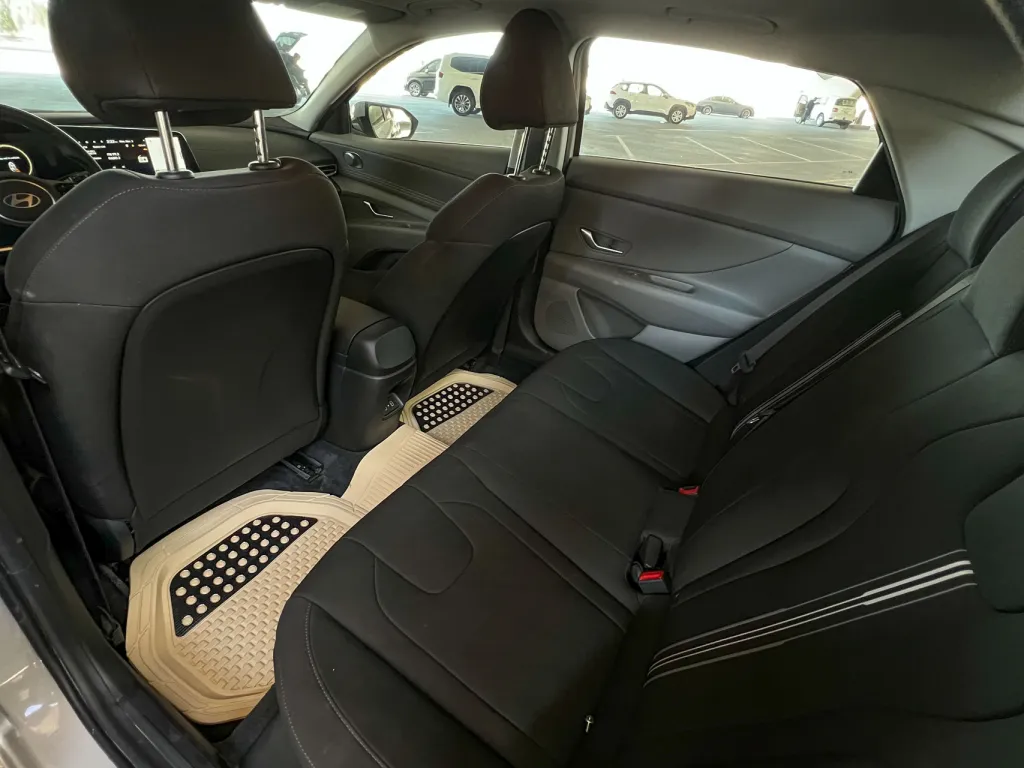 Hyundai Elantra 2024 #15