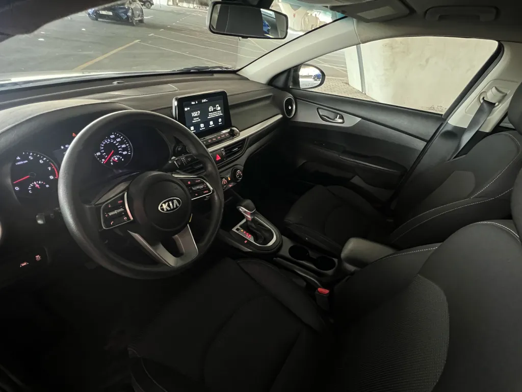 KIA Forte 2021 #8
