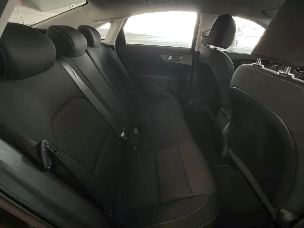 KIA Forte 2021 #15