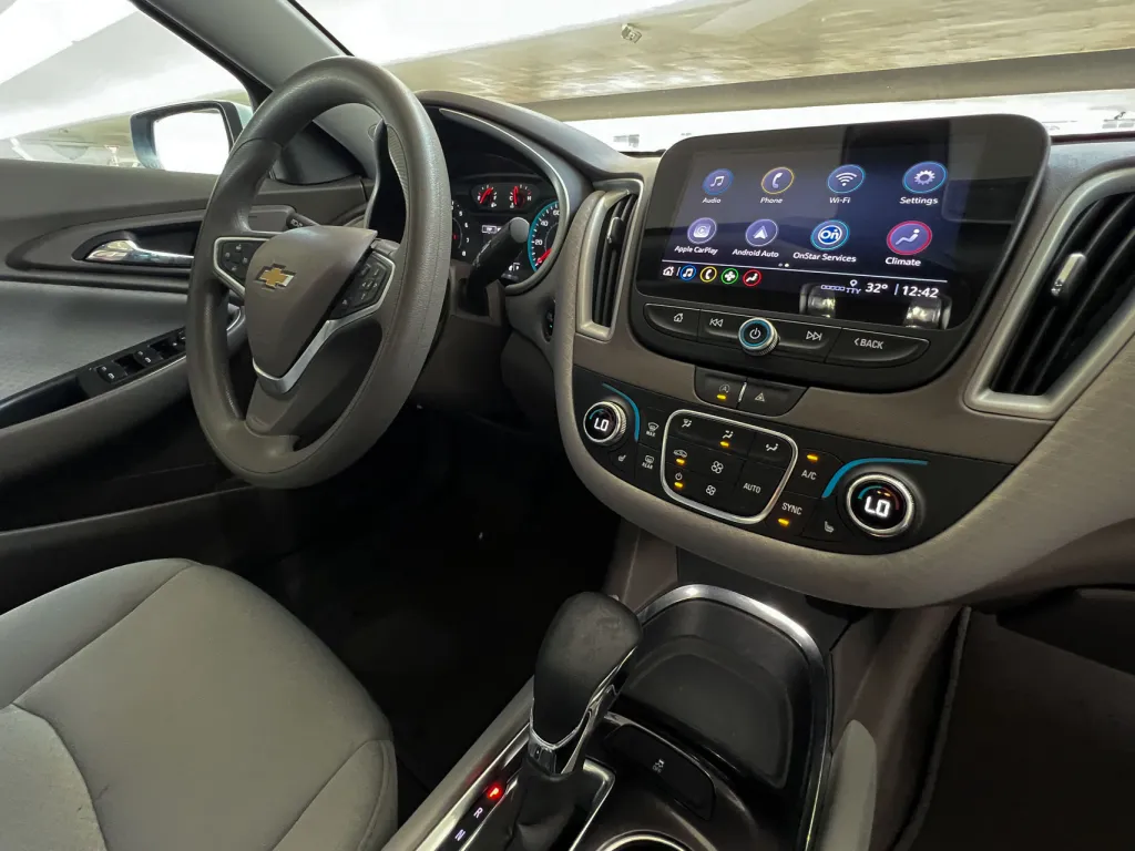 Chevrolet Malibu 2022 #11