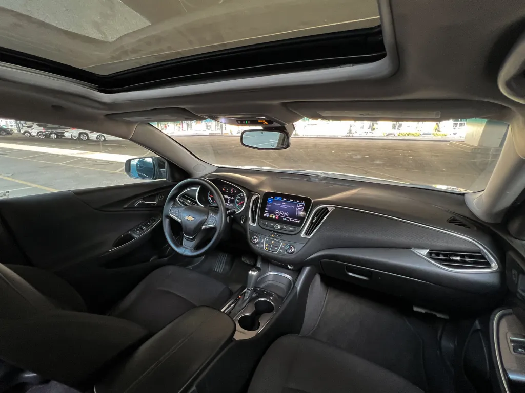 Chevrolet Malibu 2021 #4