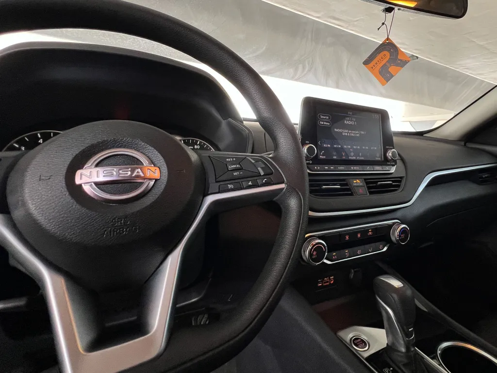 Nissan Altima 2021 #11