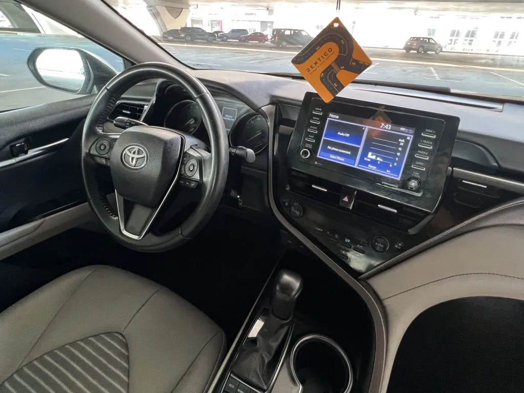 Toyota Camry 2022 #12