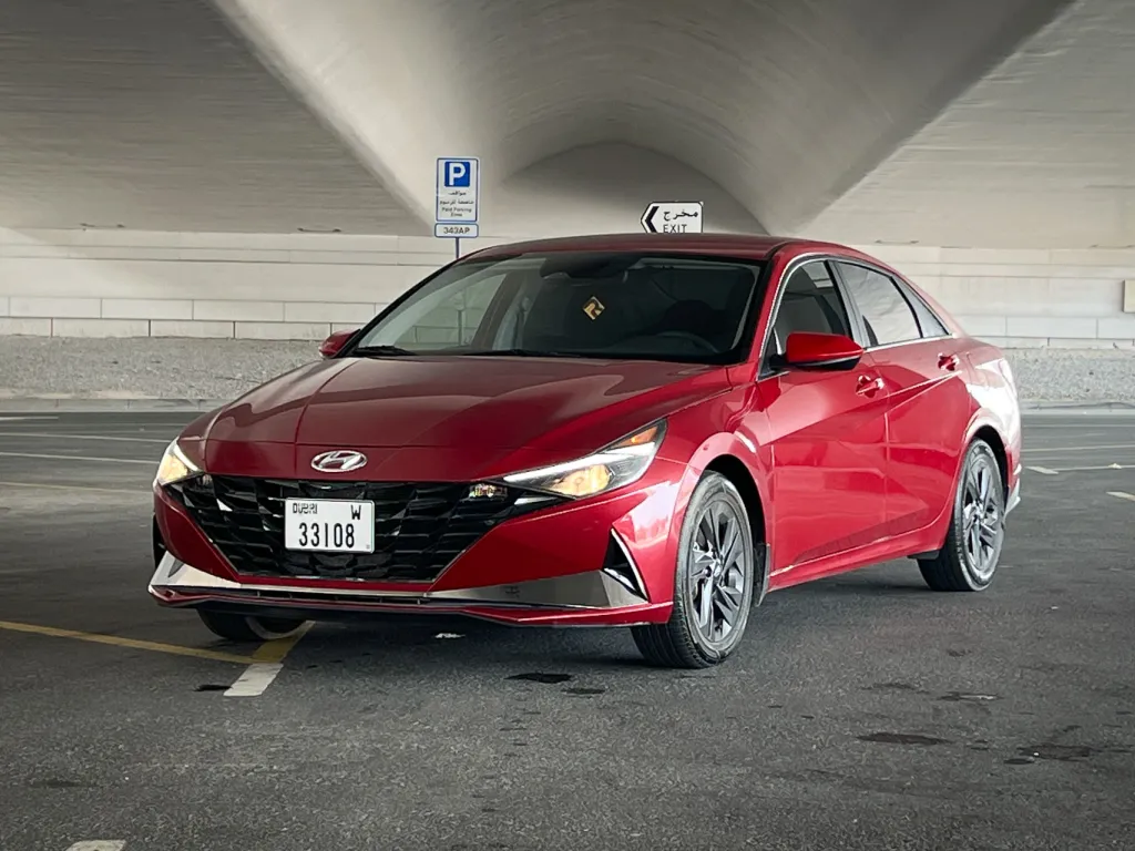 Hyundai Elantra 2022 #2