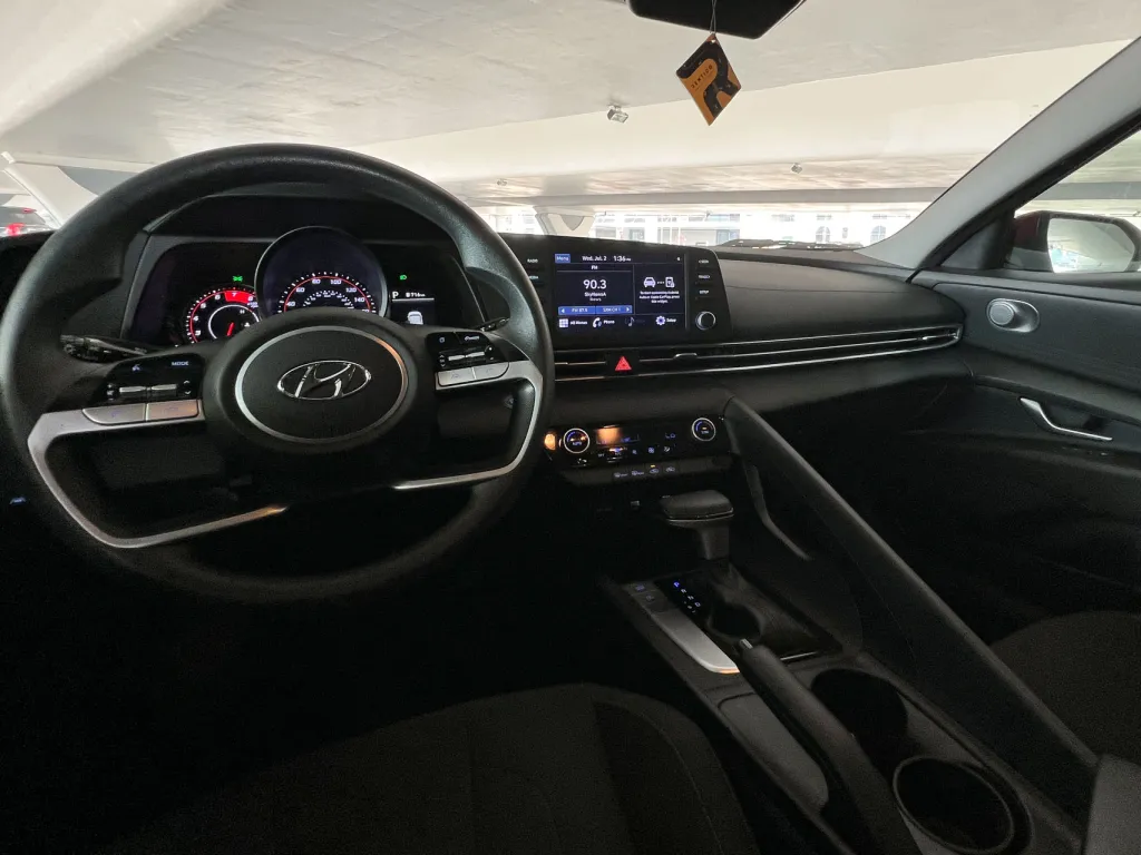 Hyundai Elantra 2022 #10