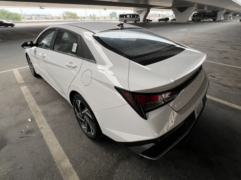 Hyundai Elantra 2025 #7