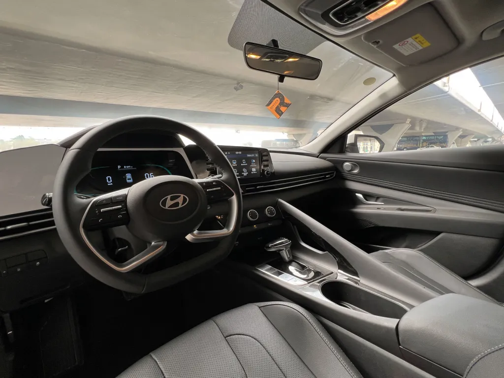 Hyundai Elantra 2025 #13
