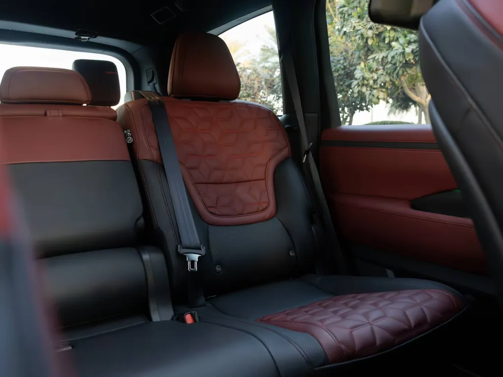 Nissan Patrol Platinum Twin Turbo V6T 2025 #15