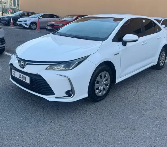 Сравнение аренды и покупки Toyota Corolla 2024 в Дубае на 3, 6 и 12 месяцев
