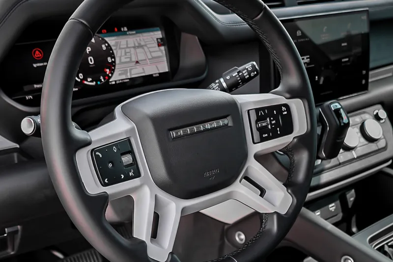 Land Rover DEFENDER 130 V6 2022 #4