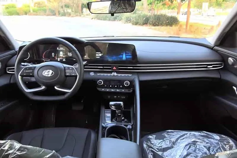 Hyundai Elantra 2024 #4