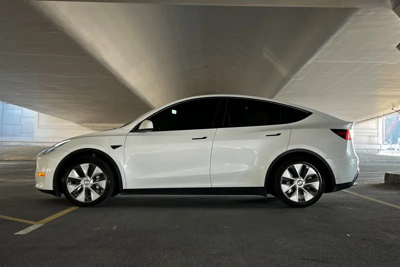 Tesla Model Y 2022 #8