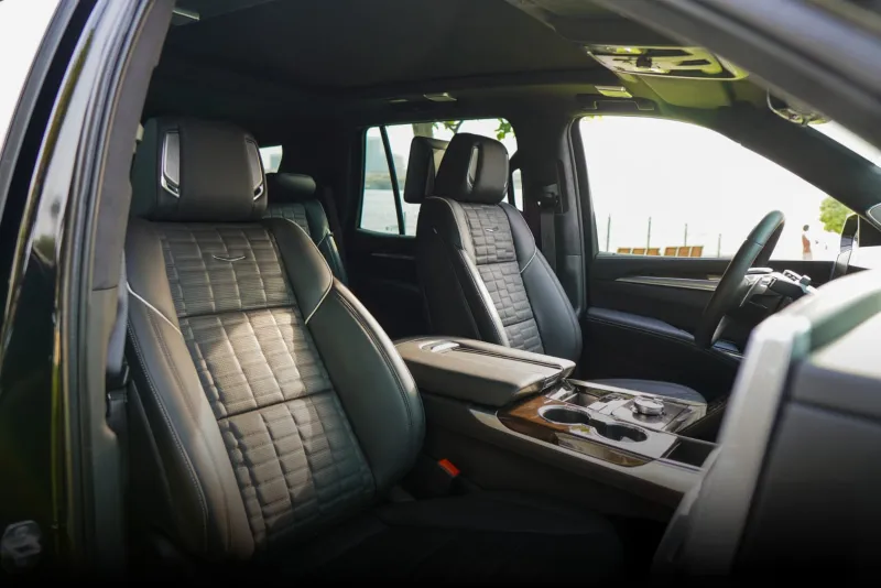 Cadillac Escalade Platinum 2025 #3