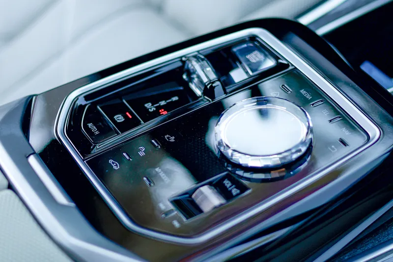 BMW 735i 2023 #3