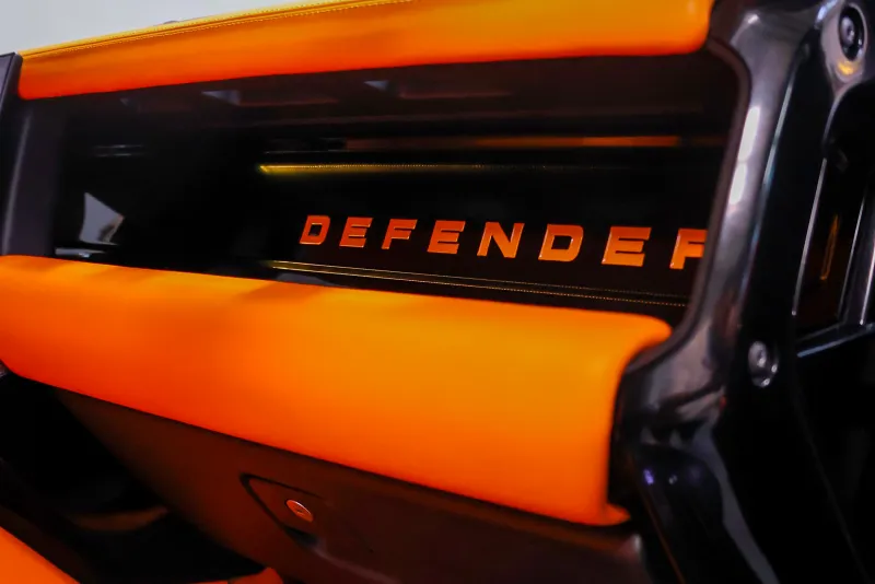 Land Rover DEFENDER 90 V8 URBAN 2022 #11