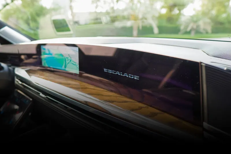 Cadillac Escalade Platinum 2025 #2
